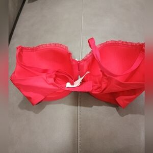 Victoria secret Red Lace Trim Bra